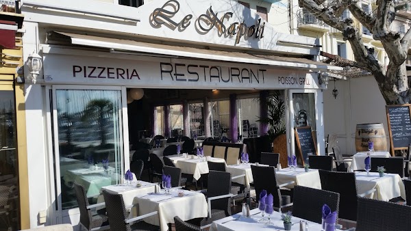 Restaurant Le Napoli à Saint-Raphaël, France