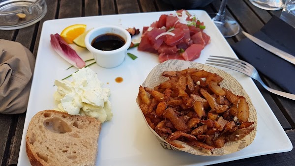 Restaurant Le Nautique à Hourtin, France