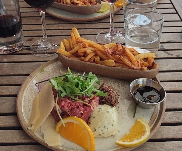 Restaurant Le Nautique à Hourtin, France