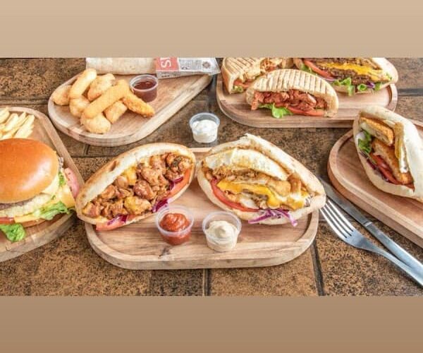 Restaurant Le Palmier 2004 à Bobigny, France