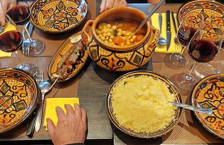 Restaurant Le Paris Meaux à Pantin, France