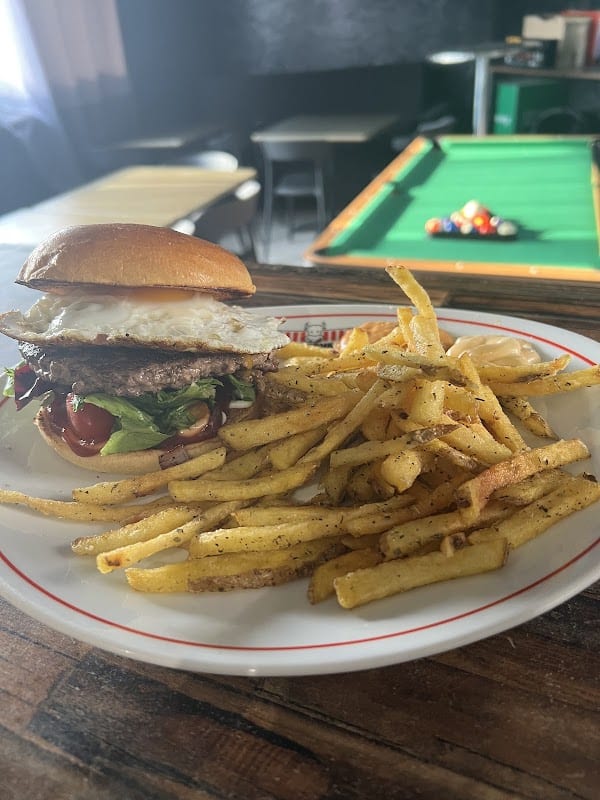 Restaurant Le plan des collègues à Les Pennes-Mirabeau, France