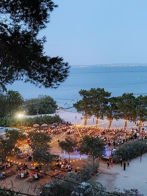 Restaurant Le Pointu à Istres, France