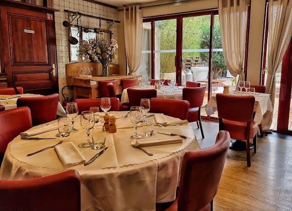 Restaurant Le Port Saint Leu à Amiens, France