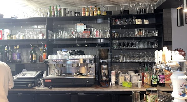 Restaurant Le Provençal à Le Blanc-Mesnil, France