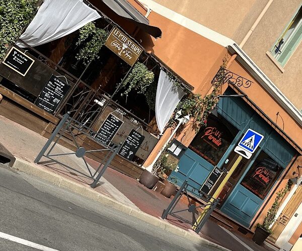 Restaurant Le P’tit St Raph à Saint-Raphaël, France