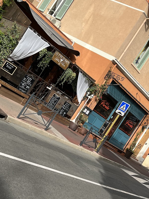 Restaurant Le P’tit St Raph à Saint-Raphaël, France