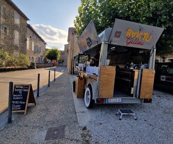Restaurant Le Ravito de Gillou à Cabrières-d'Avignon, France