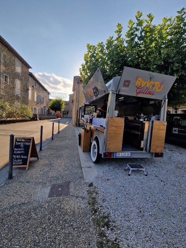 Restaurant Le Ravito de Gillou à Cabrières-d'Avignon, France