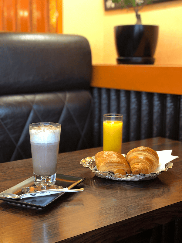 Restaurant LE RELAIS MONTOIS à Pontorson, France