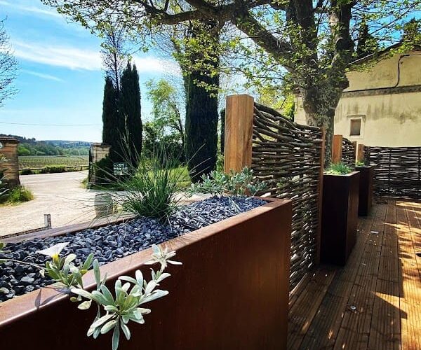 Le Restaurant du domaine à Saint-Clément-de-Rivière, France