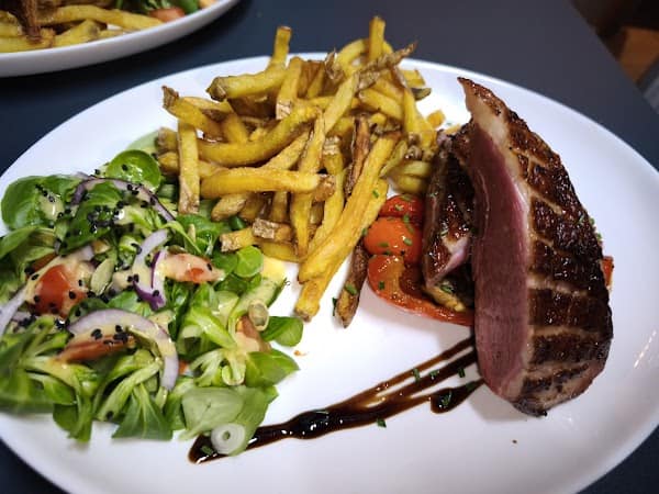 Restaurant Le resto des copains à Millau, France