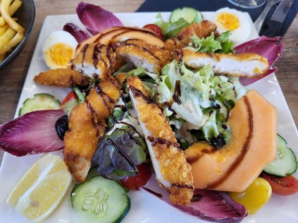 Restaurant Le Restô Pizzeria Du Marius à Martigues, France