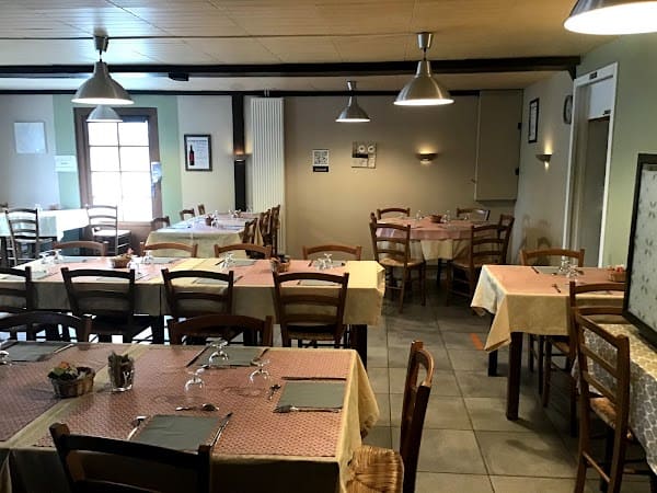 Restaurant Le Rustique à Saint-Georges-de-Gréhaigne, France