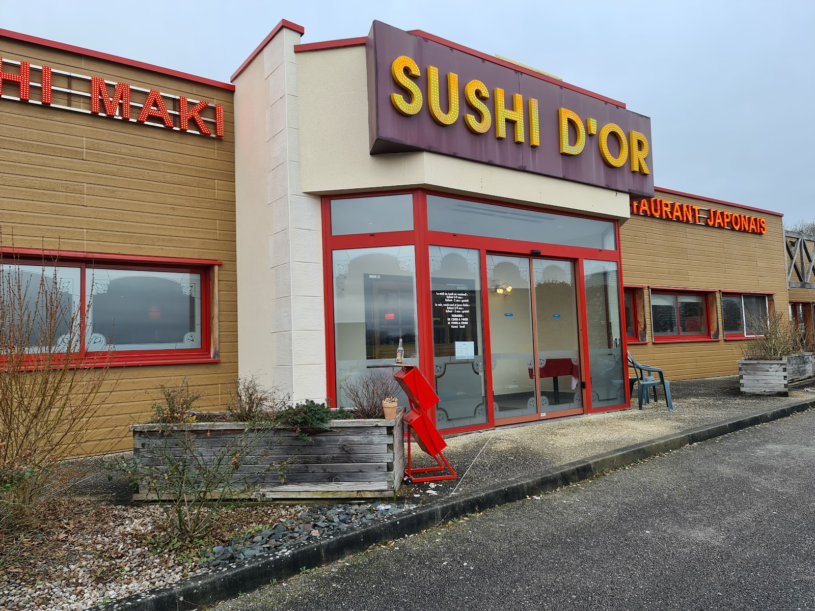Restaurant LE SUSHI D’OR à Dommartin-lès-Toul, France — photo 2