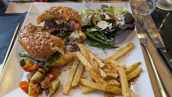 Restaurant Le Vieux Chaudron à Bordeaux, France