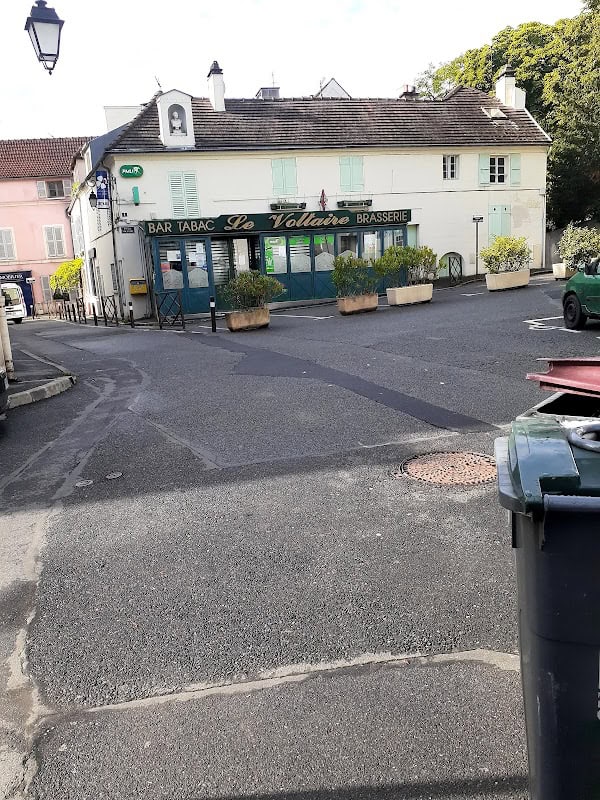 Restaurant Le Voltaire à Châtenay-Malabry, France