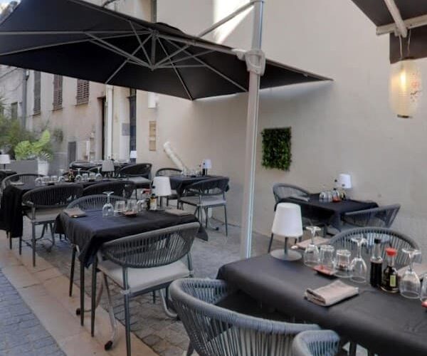 Restaurant Le yakka sushi à Bandol, France