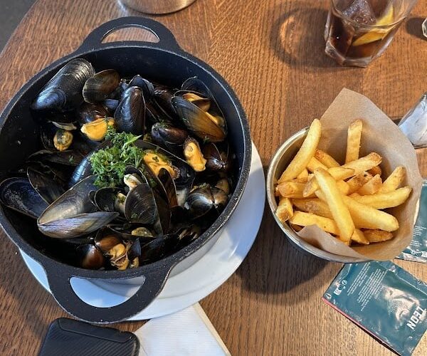 Restaurant Léon Fish Brasserie – Plan de Campagne à Cabriès, France