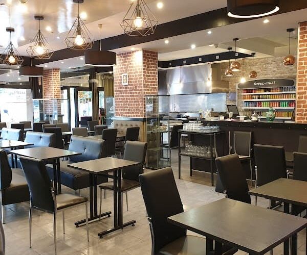 Restaurant Les 2 Amis à Pantin, France