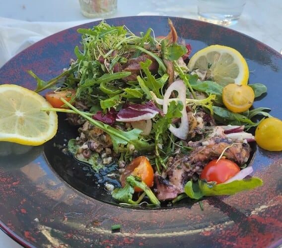 Restaurant Les 2 Pins à Bandol, France