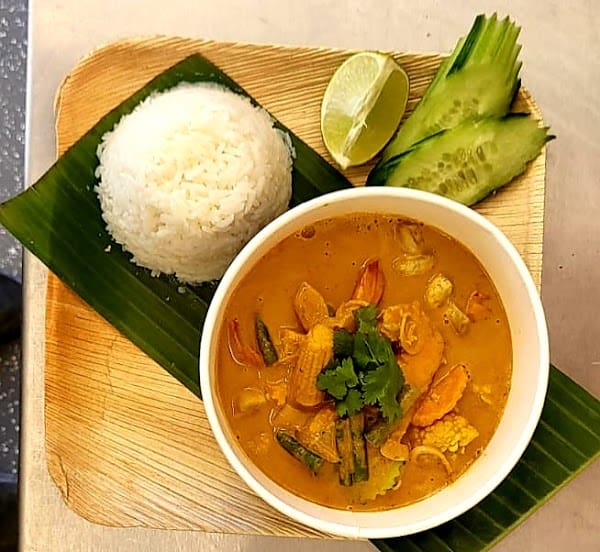 Restaurant LES HALLES DE COUSTELLET à Oppède, France