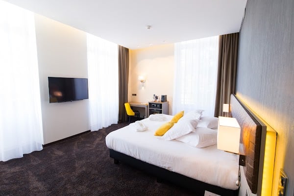 Restaurant Les Jardins Du Mess à Verdun, France