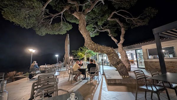 Restaurant Les Ombrelles à Martigues, France