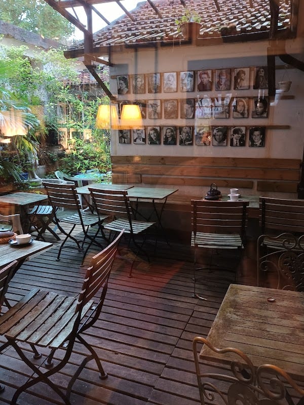 Restaurant Les Petites Faims à Clamart, France