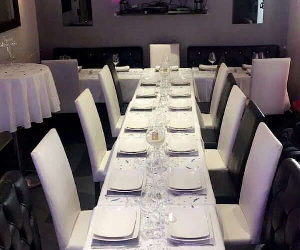 Restaurant Les Petits Mouchoirs à Clamart, France