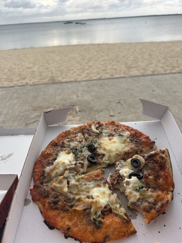 Restaurant Les Pizzas de Charlotte à Carcans, France