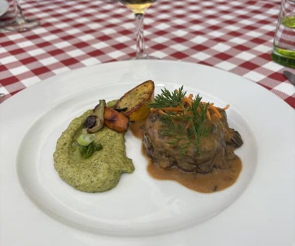 Restaurant L’Escale 87 à Villeblevin, France