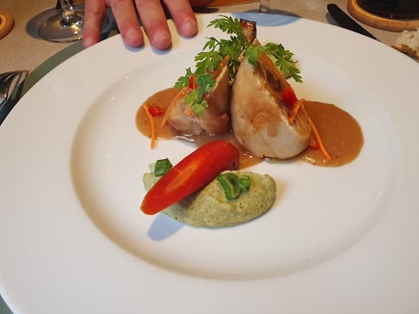 Restaurant L’Escale 87 à Villeblevin, France