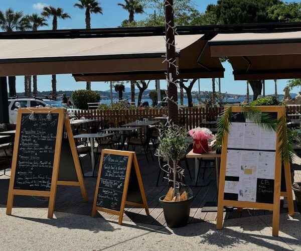 Restaurant L’Estanco de la Dentellière à Bandol, France