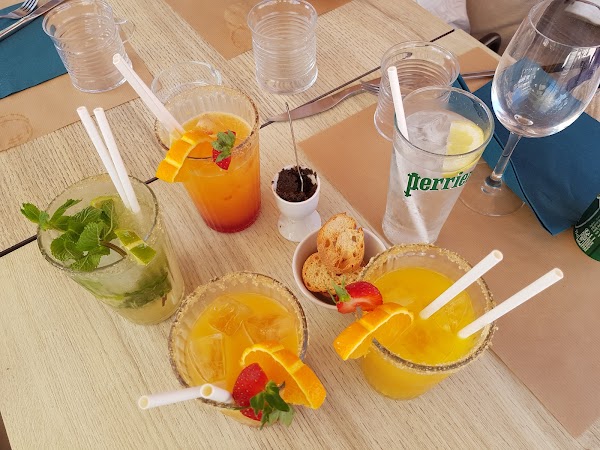 Restaurant L’EstancobyChezGeorges. à Bandol, France