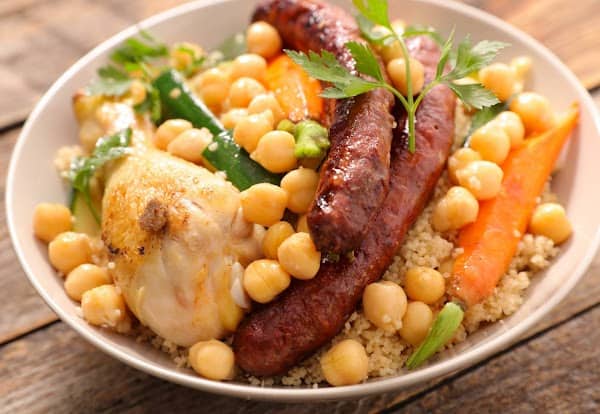 Restaurant L’horloge à Le Blanc-Mesnil, France