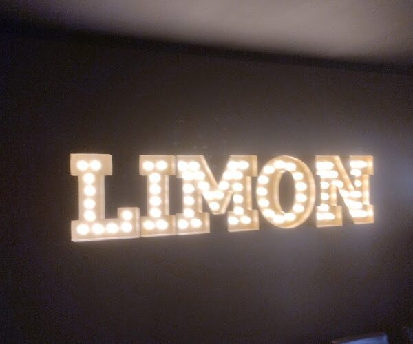 Restaurant LIMON à Bobigny, France