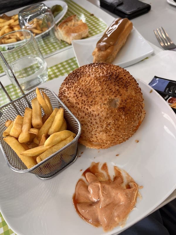 Restaurant L’Oliveraie à Clisson, France