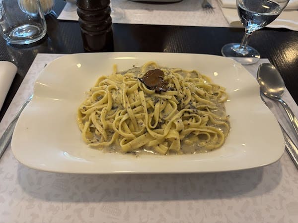 Restaurant L’Ostéria à Bulle, Suisse