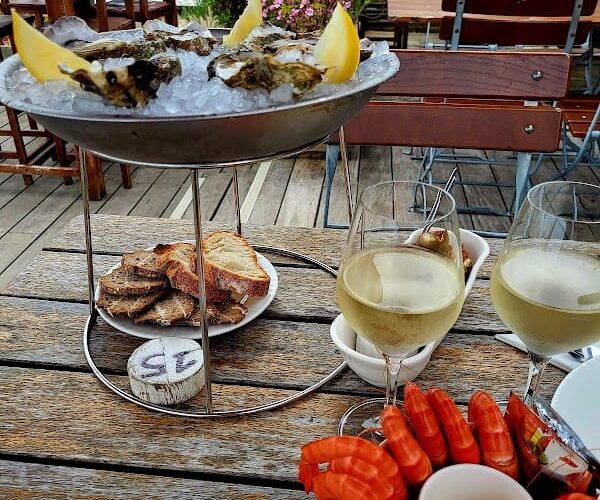 Restaurant L’OYSTER PAYSAN DE LA MER (ex Catherine Roux – Cap Huitres) à Lège-Cap-Ferret, France