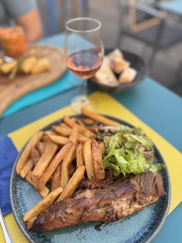 Restaurant L’Utopie à Cabrières-d'Avignon, France