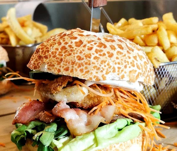 Restaurant Mady’n Burger Ciney à Ciney, Belgique