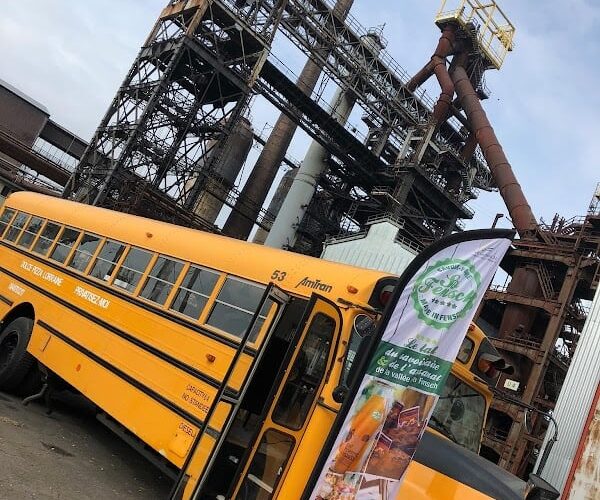 Restaurant Magic Bus Food Truck à Hayange, France
