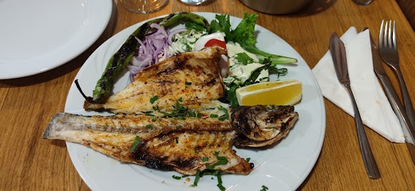 Restaurant MAISON ARARAT à Drancy, France