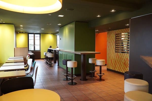 Restaurant McDonald’s à Lyss, Suisse