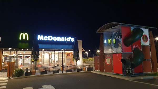 Restaurant McDonald’s à Phalsbourg, France