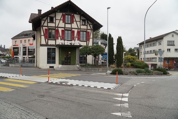 Restaurant McDonald’s à Lyss, Suisse