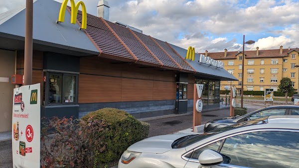 Restaurant McDonald’s à Toul, France