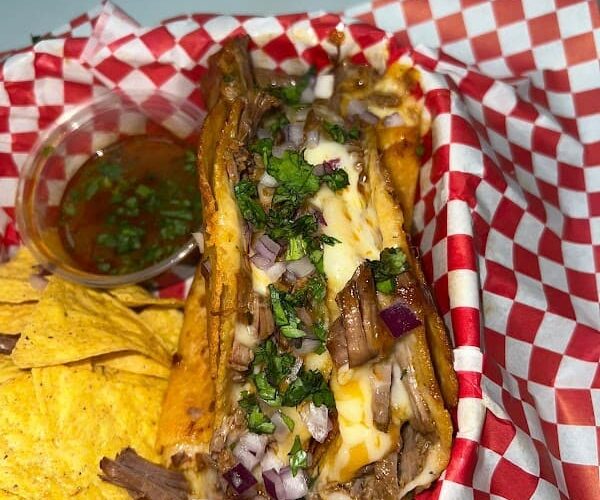 Restaurant Mexican Tacos Taqueria à Bobigny, France