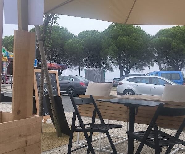 Restaurant Mima cuisine à Carcans, France